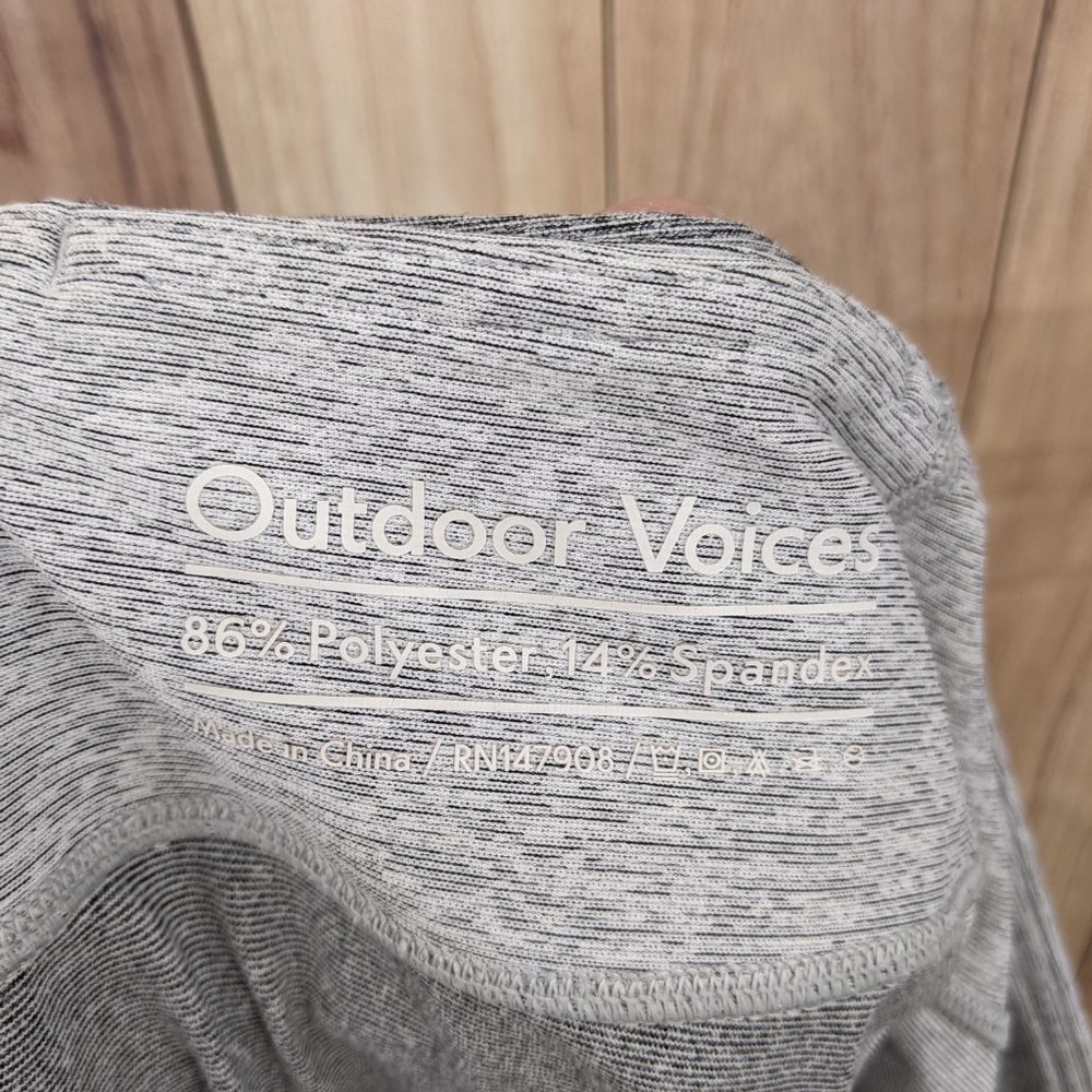 OUTDOOR VOICES Warmup 3/4 Legging Dove/Ash Gray Space Dyed Sz XL - Picture 8 of 8